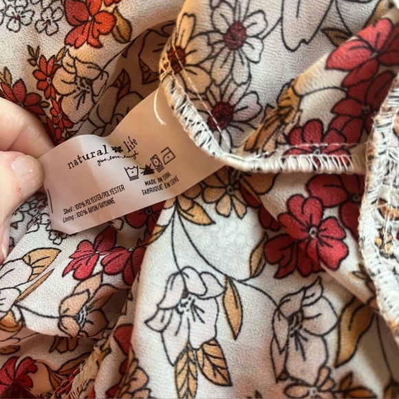 Natural Life Dance With Me Maxi dress floral tiered bell sleeve v-neck medium - Picture 8 of 8